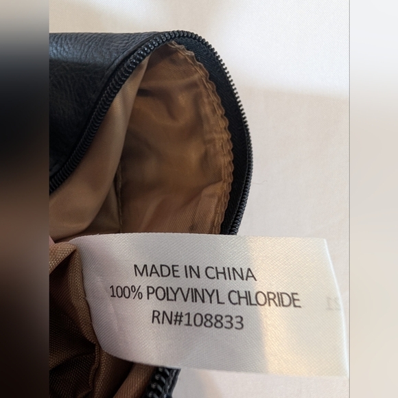 Rosetti Black Medium size Purse - Picture 7 of 9